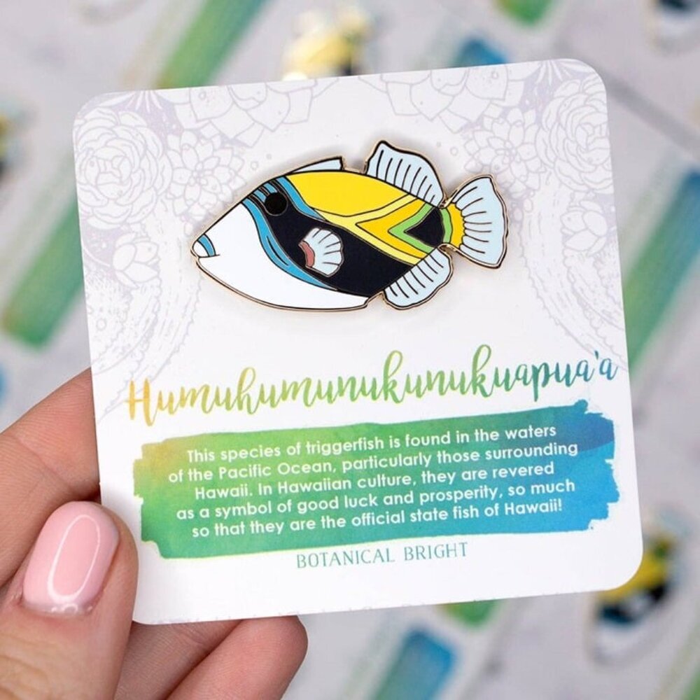 Humuhumunukunukuapua'a Enamel Pin - Gold Plated - Hawaii State Fish Brooch - Picture 2 of 3